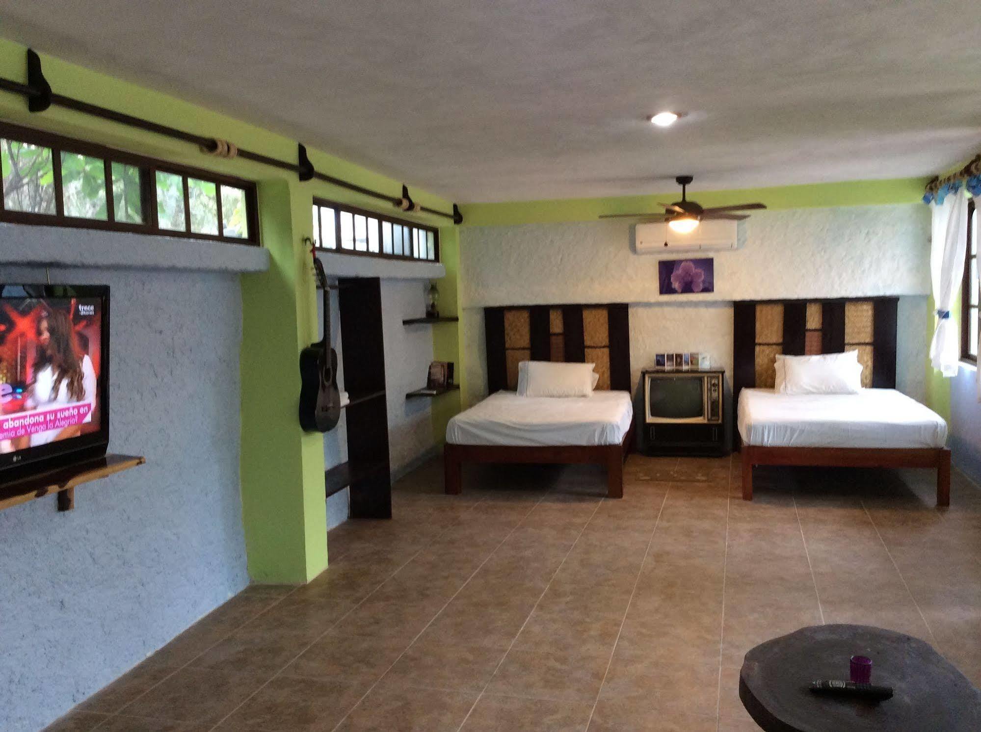 Marvin Suites Isla Holbox Exteriör bild